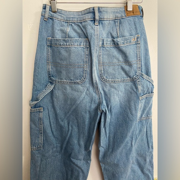 American Eagle Cargo Jeans - Size 10 - Light Wash - Picture 4 of 5
